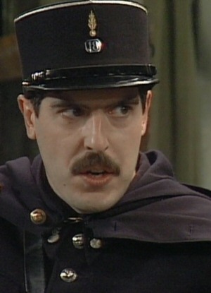 300full-officer-crabtree.jpg